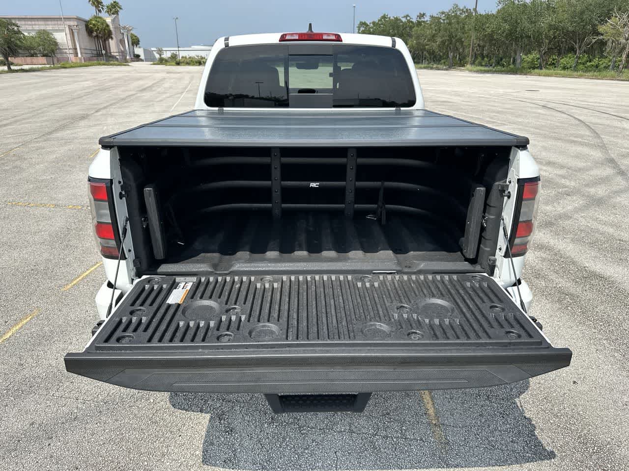 2023 Nissan Frontier Crew Cab SV 4x2