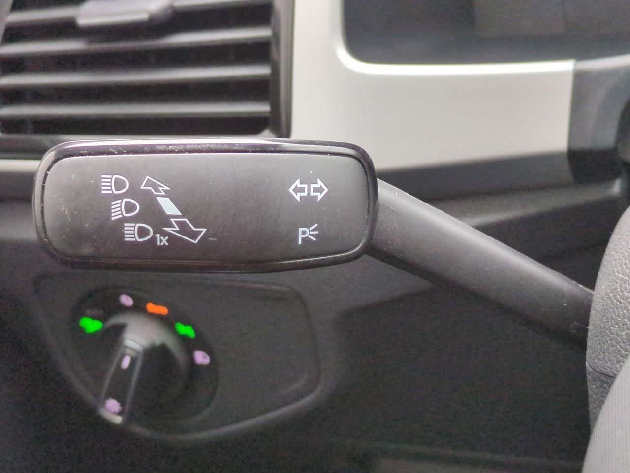 2023 Volkswagen Atlas 2.0T SE w/Technology