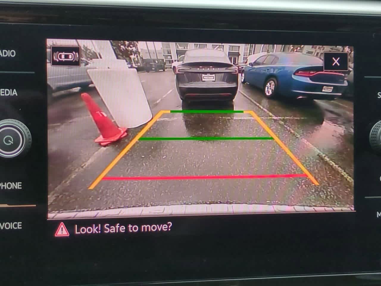 2023 Volkswagen Atlas 2.0T SE w/Technology