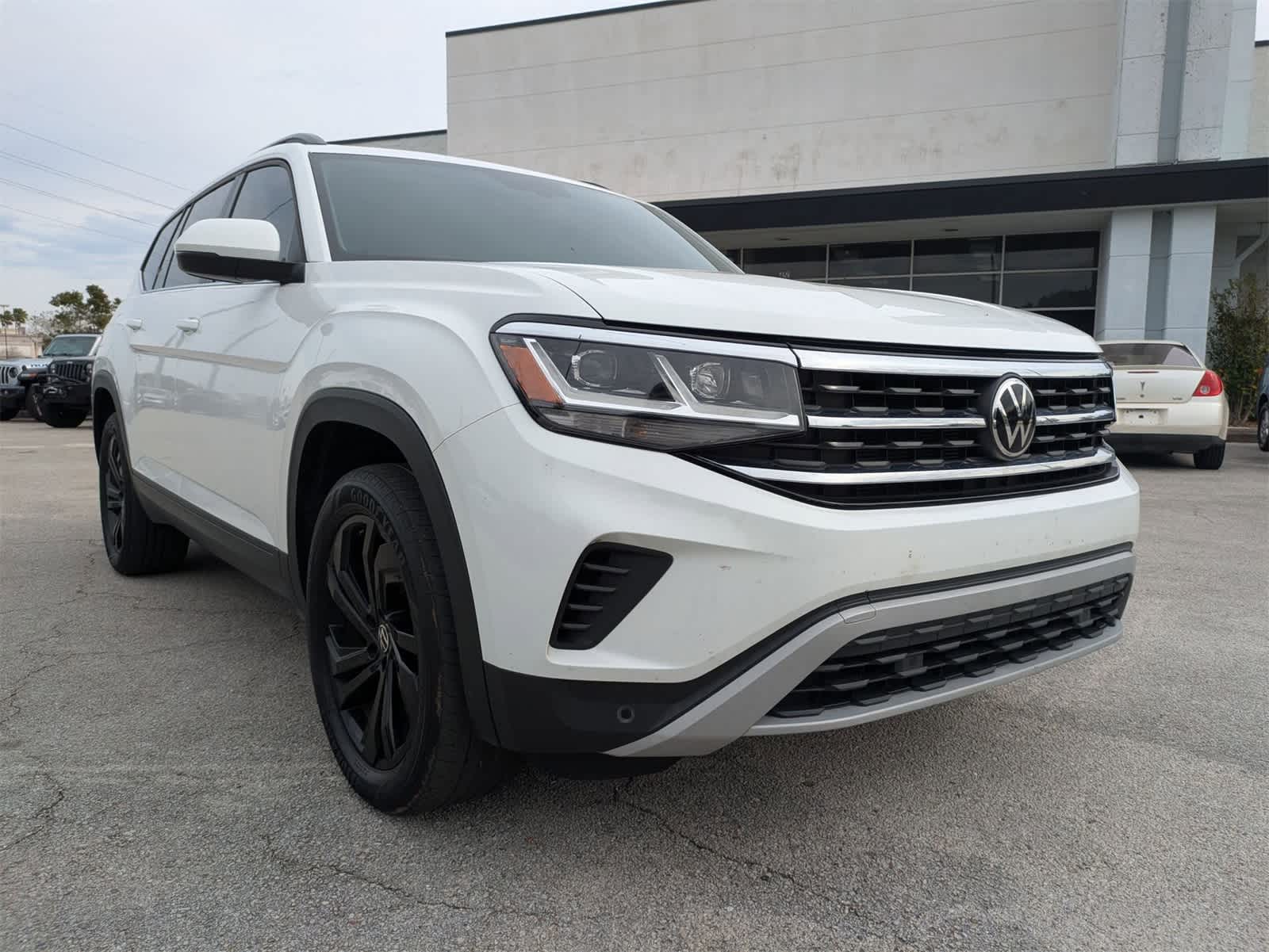 2023 Volkswagen Atlas 2.0T SE w/Technology