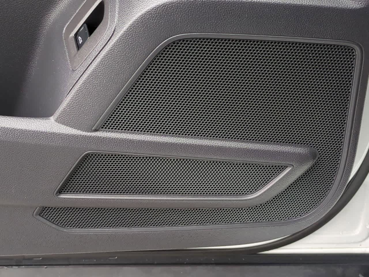 2023 Volkswagen Atlas 2.0T SE w/Technology