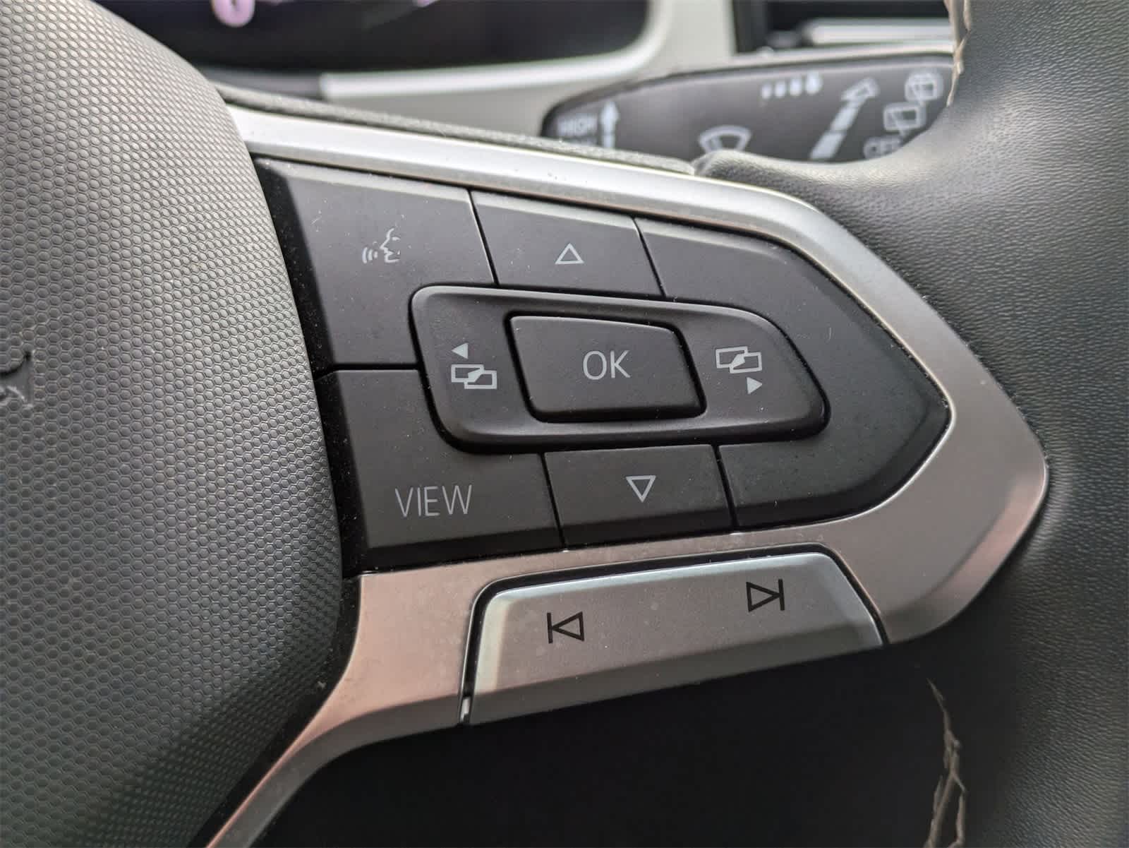 2023 Volkswagen Atlas 2.0T SE w/Technology