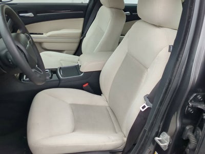 2023 Chrysler 300 Touring