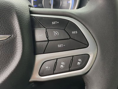 2023 Chrysler 300 Touring