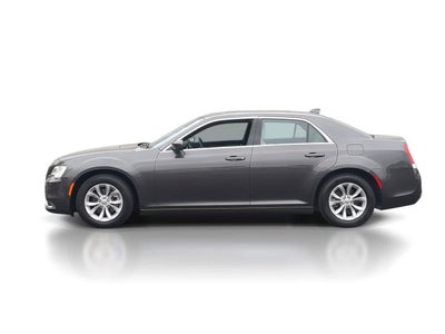 2023 Chrysler 300 Touring