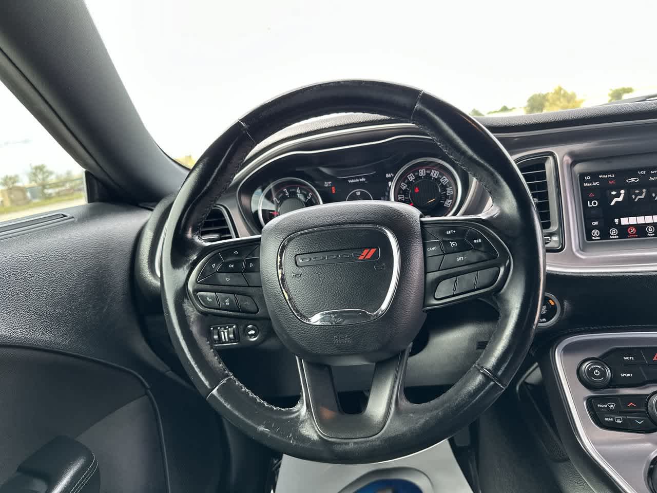 2020 Dodge Challenger SXT