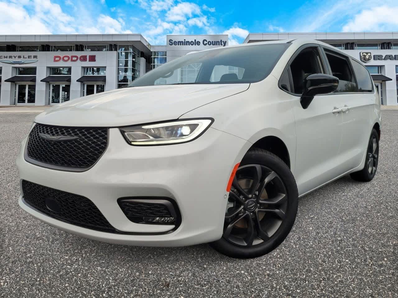 2026 Chrysler Pacifica PACIFICA SELECT