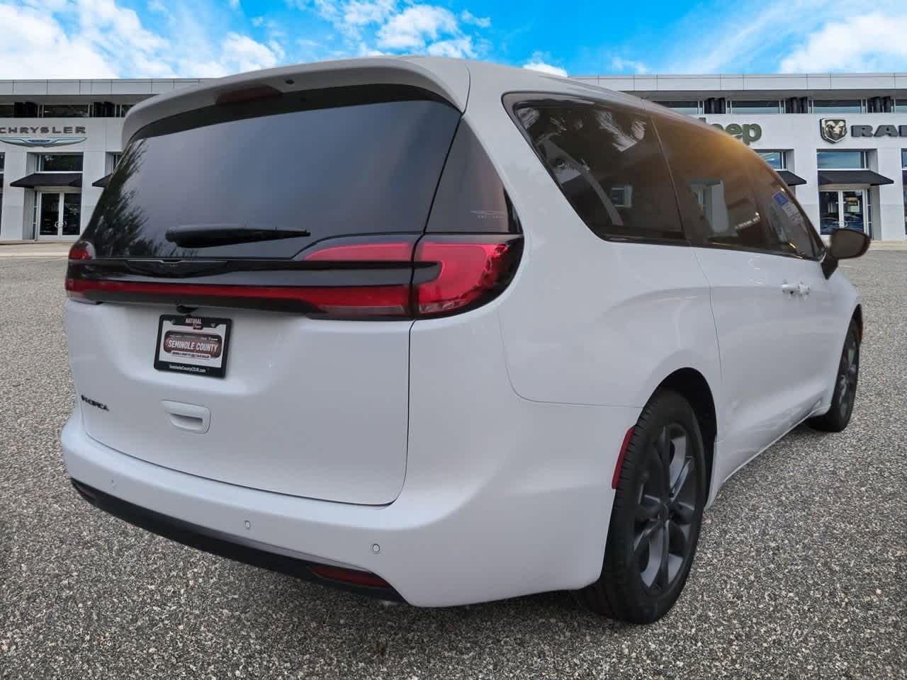 2026 Chrysler Pacifica PACIFICA SELECT