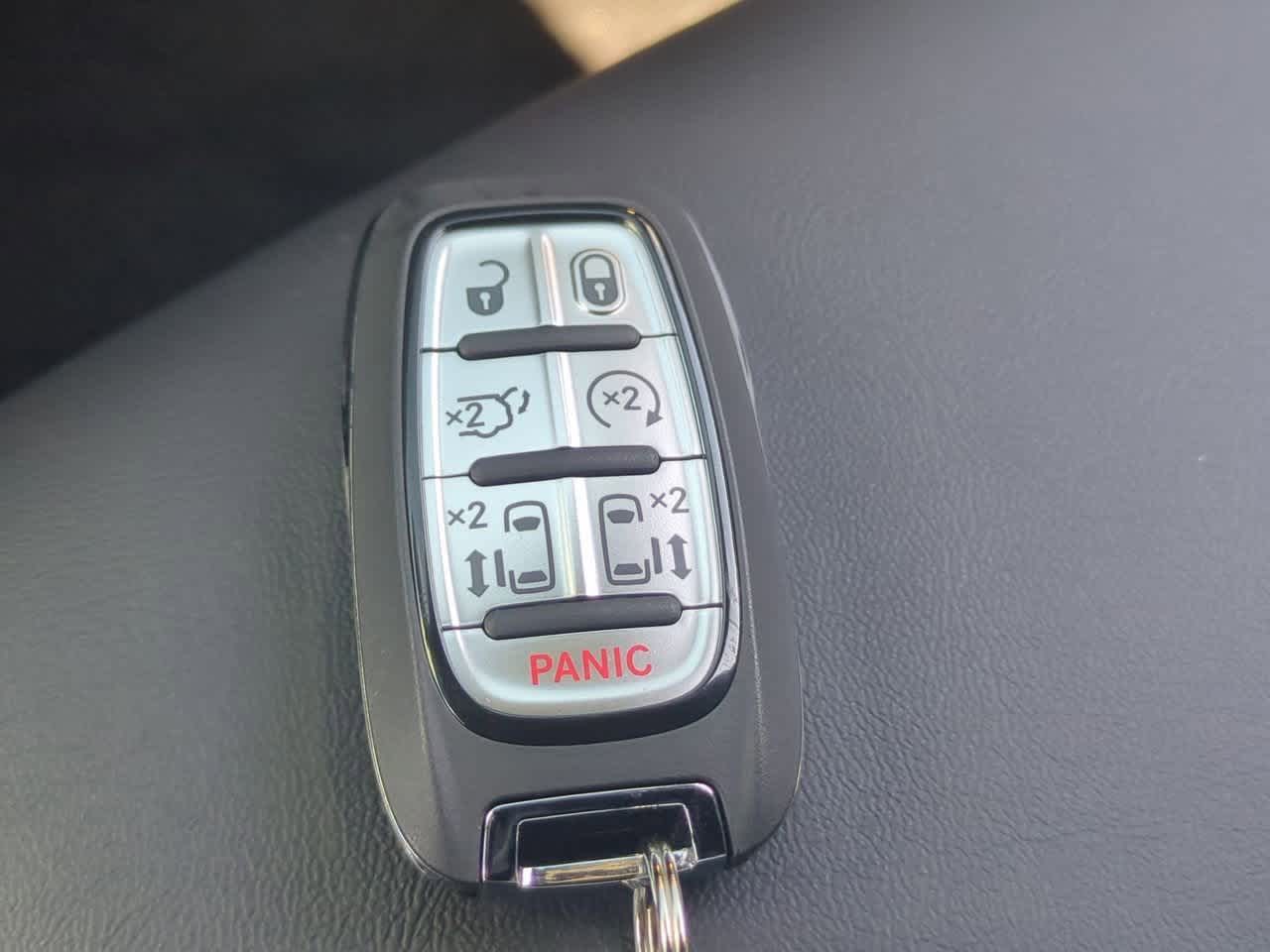 2026 Chrysler Pacifica PACIFICA SELECT