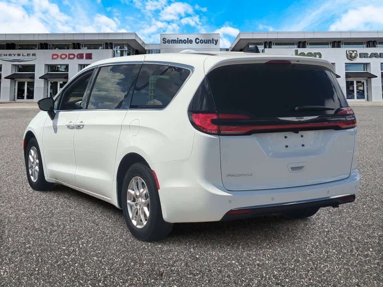 2026 Chrysler Pacifica PACIFICA SELECT