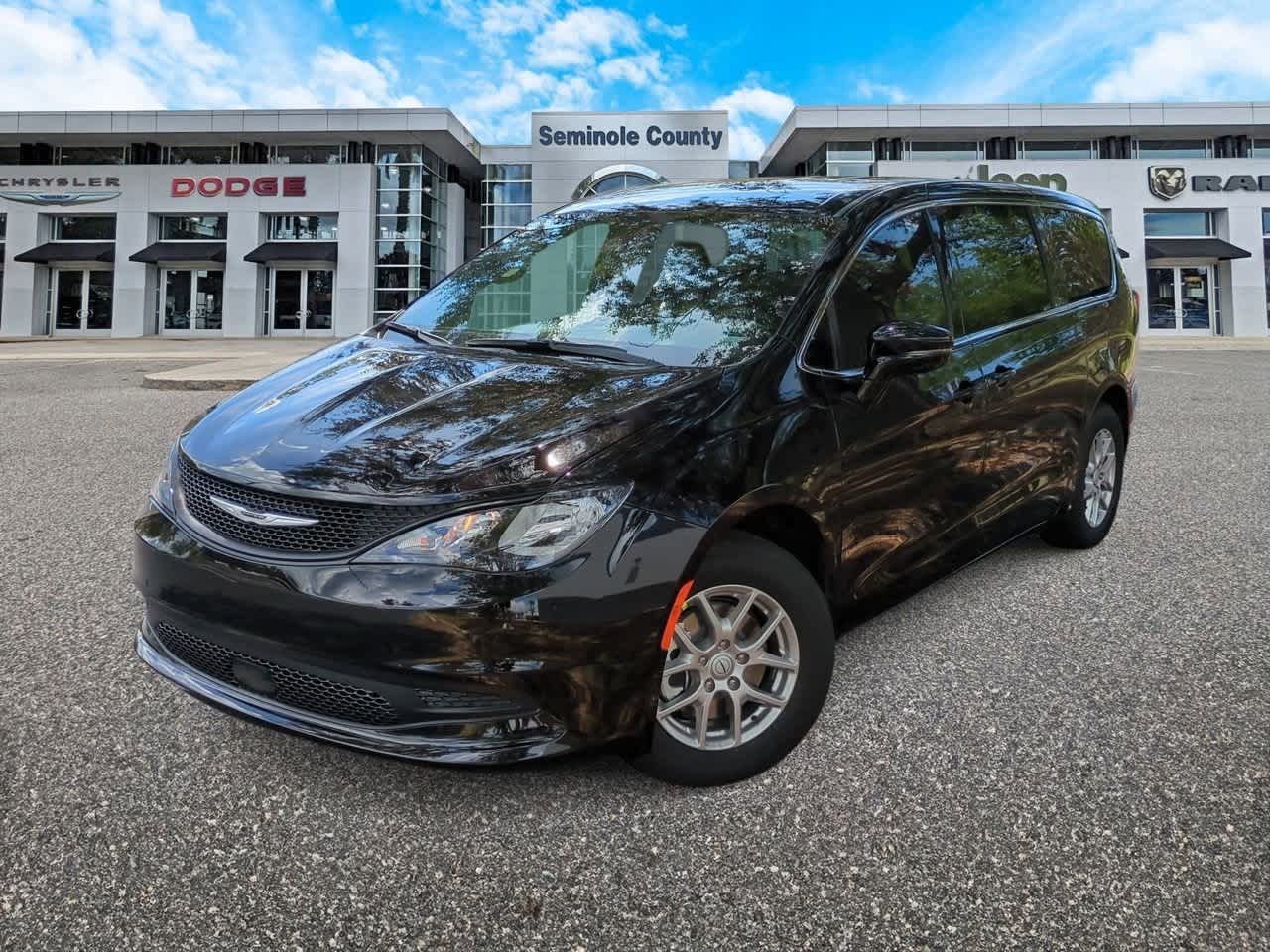 2026 Chrysler Voyager VOYAGER LX
