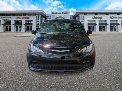 2026 Chrysler Voyager VOYAGER LX