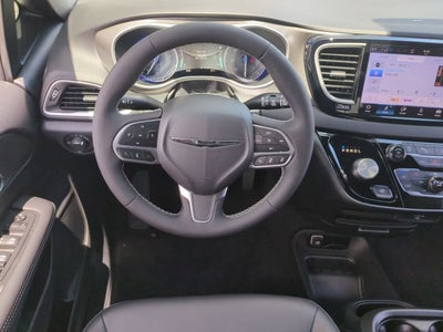 2026 Chrysler Voyager VOYAGER LX