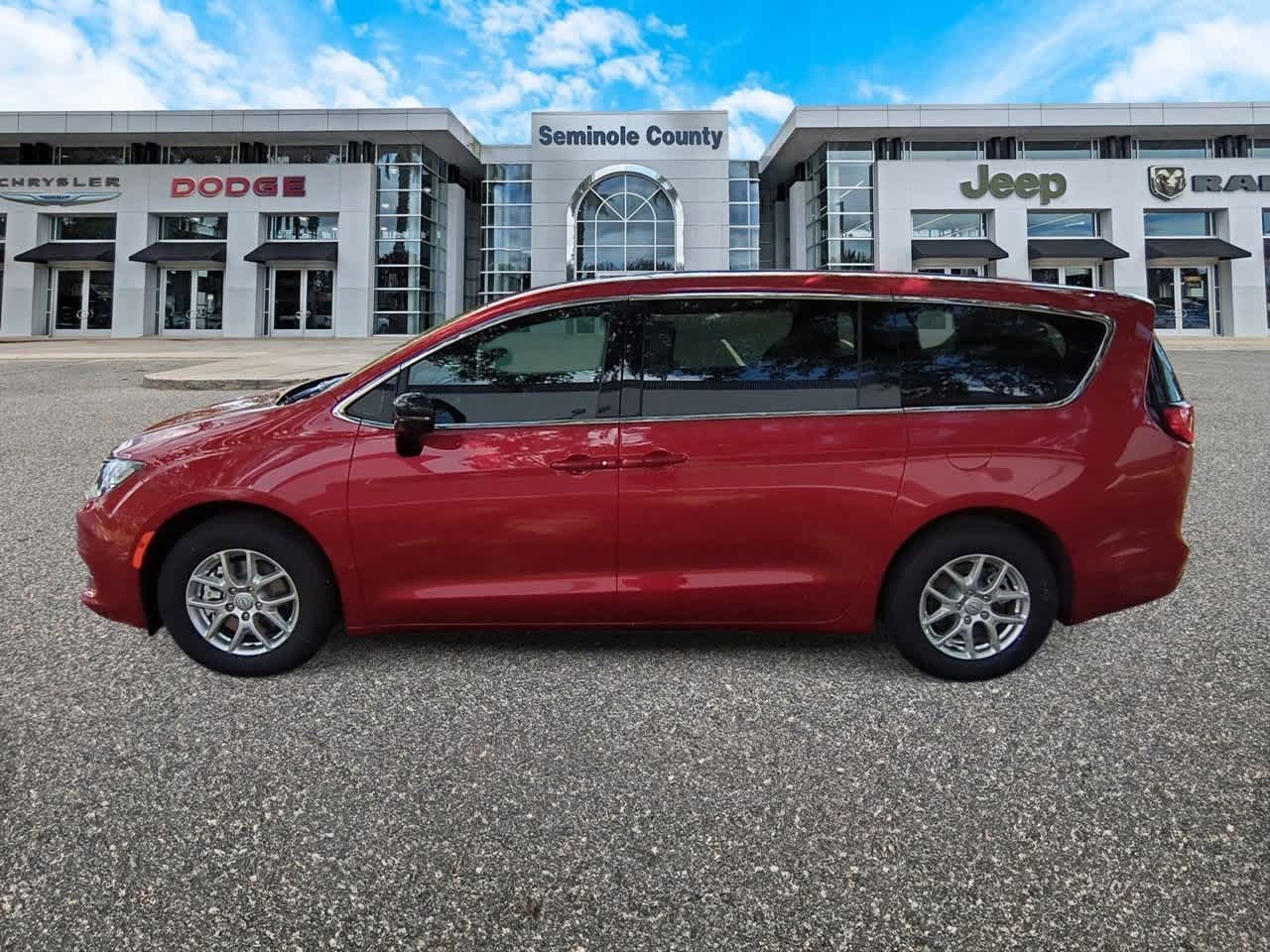 2026 Chrysler Voyager VOYAGER LX