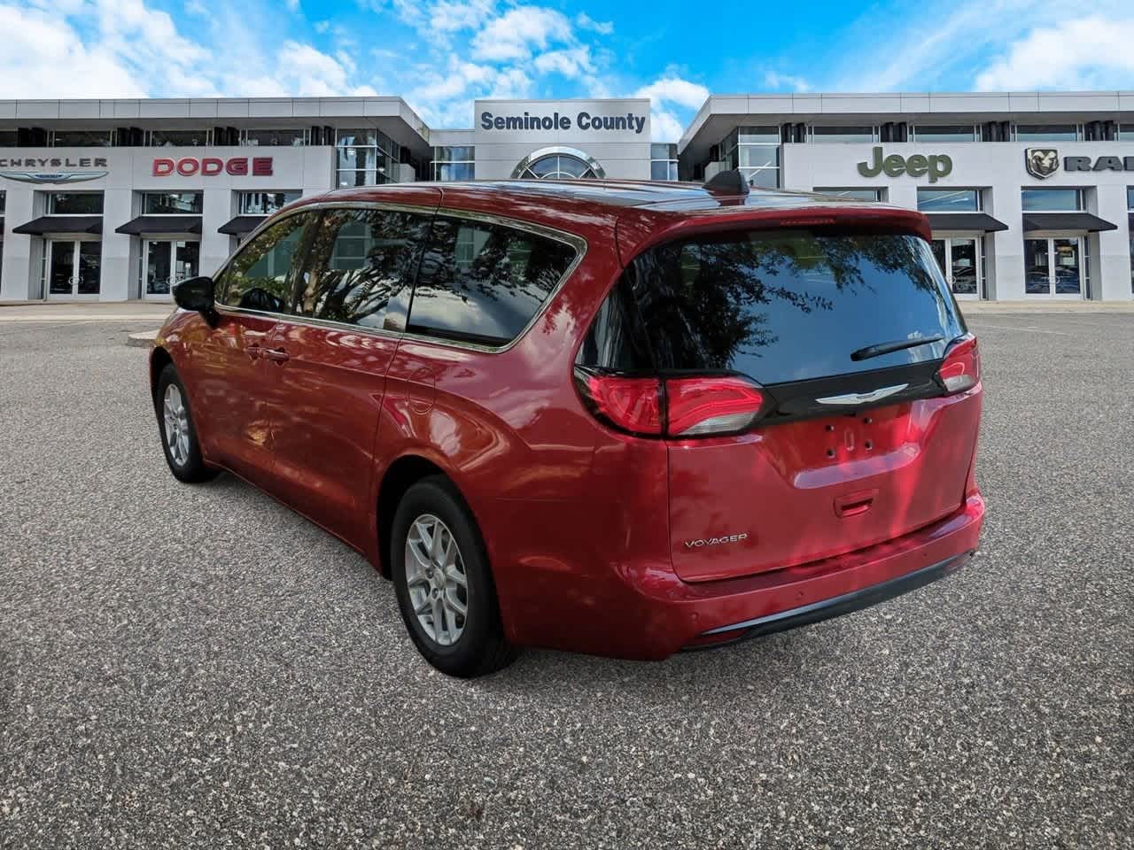 2026 Chrysler Voyager VOYAGER LX