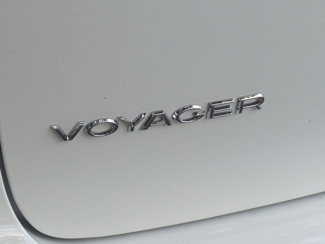 2026 Chrysler Voyager VOYAGER LX