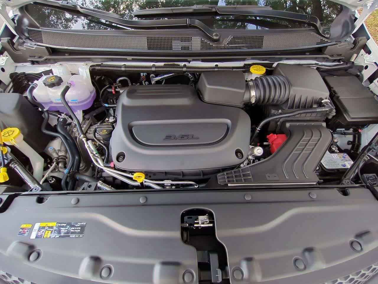 2026 Chrysler Voyager VOYAGER LX