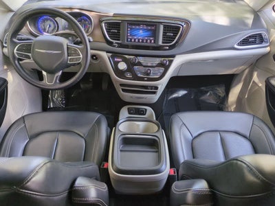 2020 Chrysler Voyager LXI