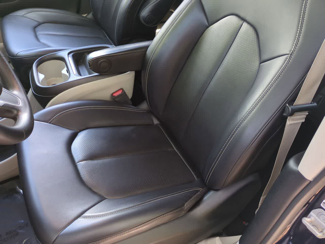 2020 Chrysler Voyager LXI
