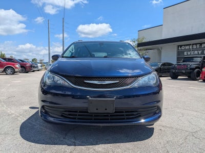 2020 Chrysler Voyager LXI