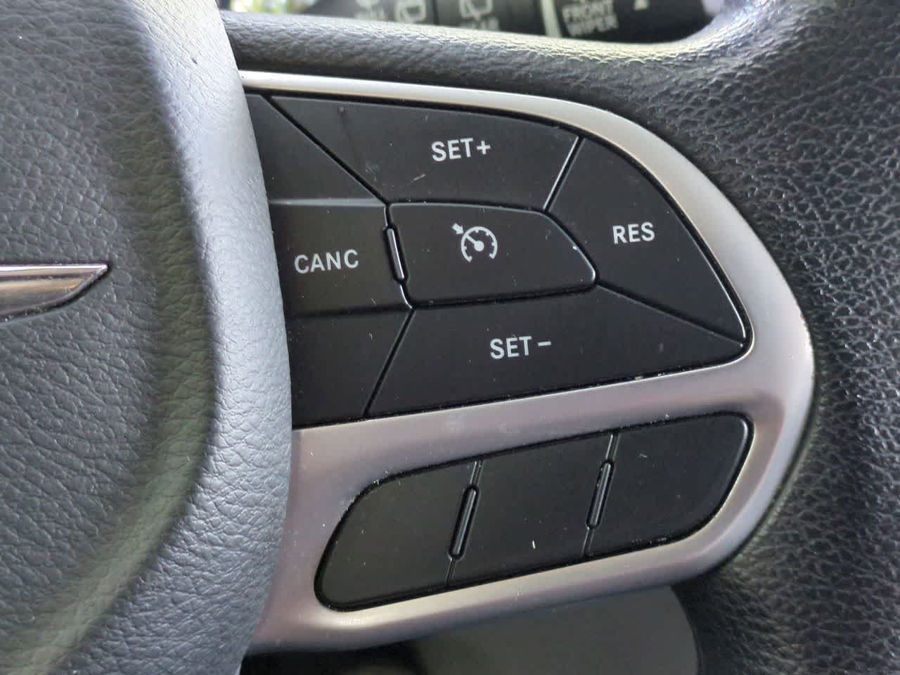 2020 Chrysler Voyager LXI