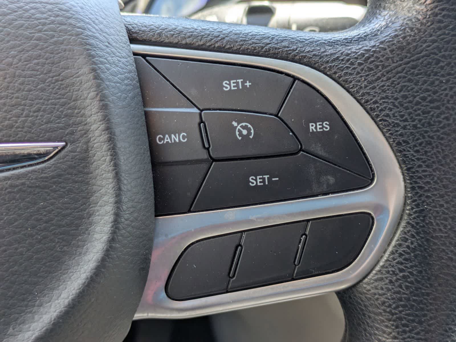 2020 Chrysler Voyager LXI