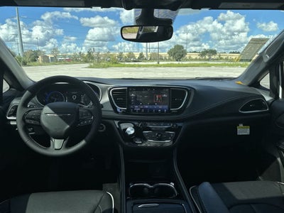 2027 Chrysler Pacifica PACIFICA LIMITED
