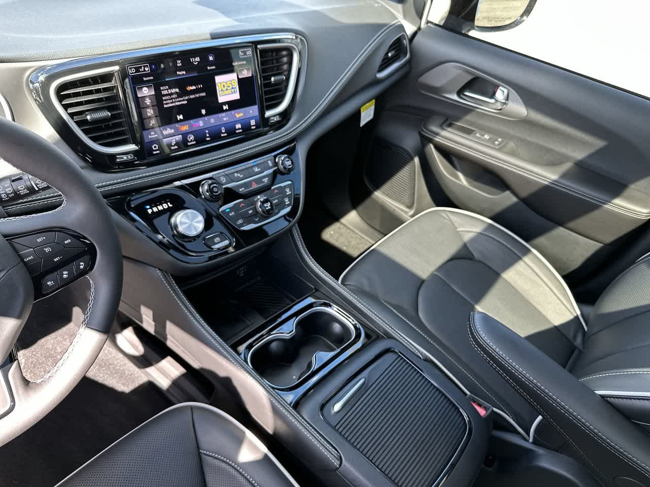 2027 Chrysler Pacifica PACIFICA LIMITED