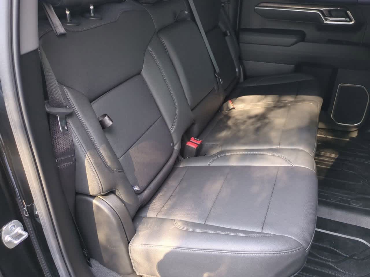 2025 Chevrolet Silverado 1500 4WD Crew Cab Short Bed LTZ