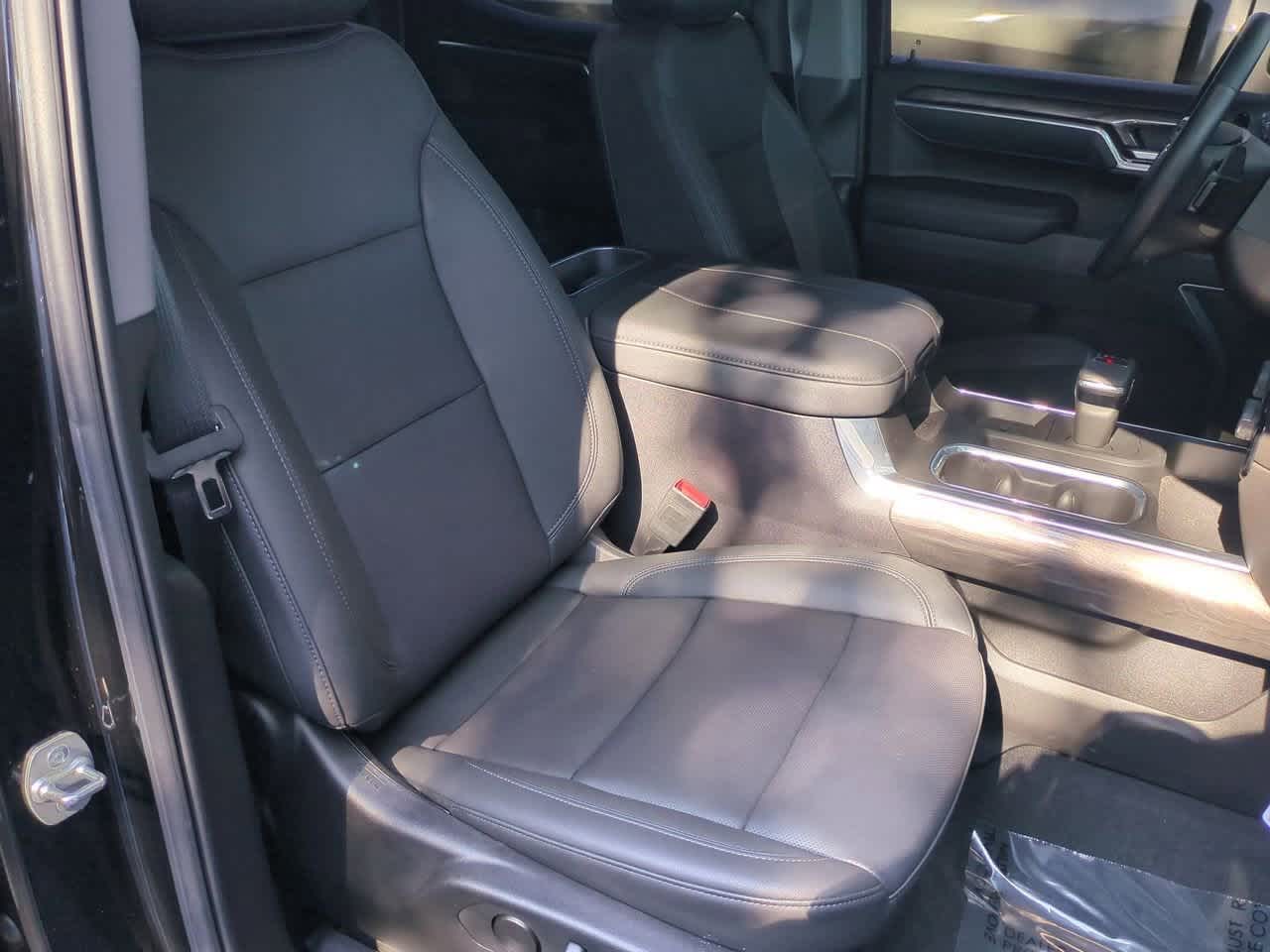 2025 Chevrolet Silverado 1500 4WD Crew Cab Short Bed LTZ