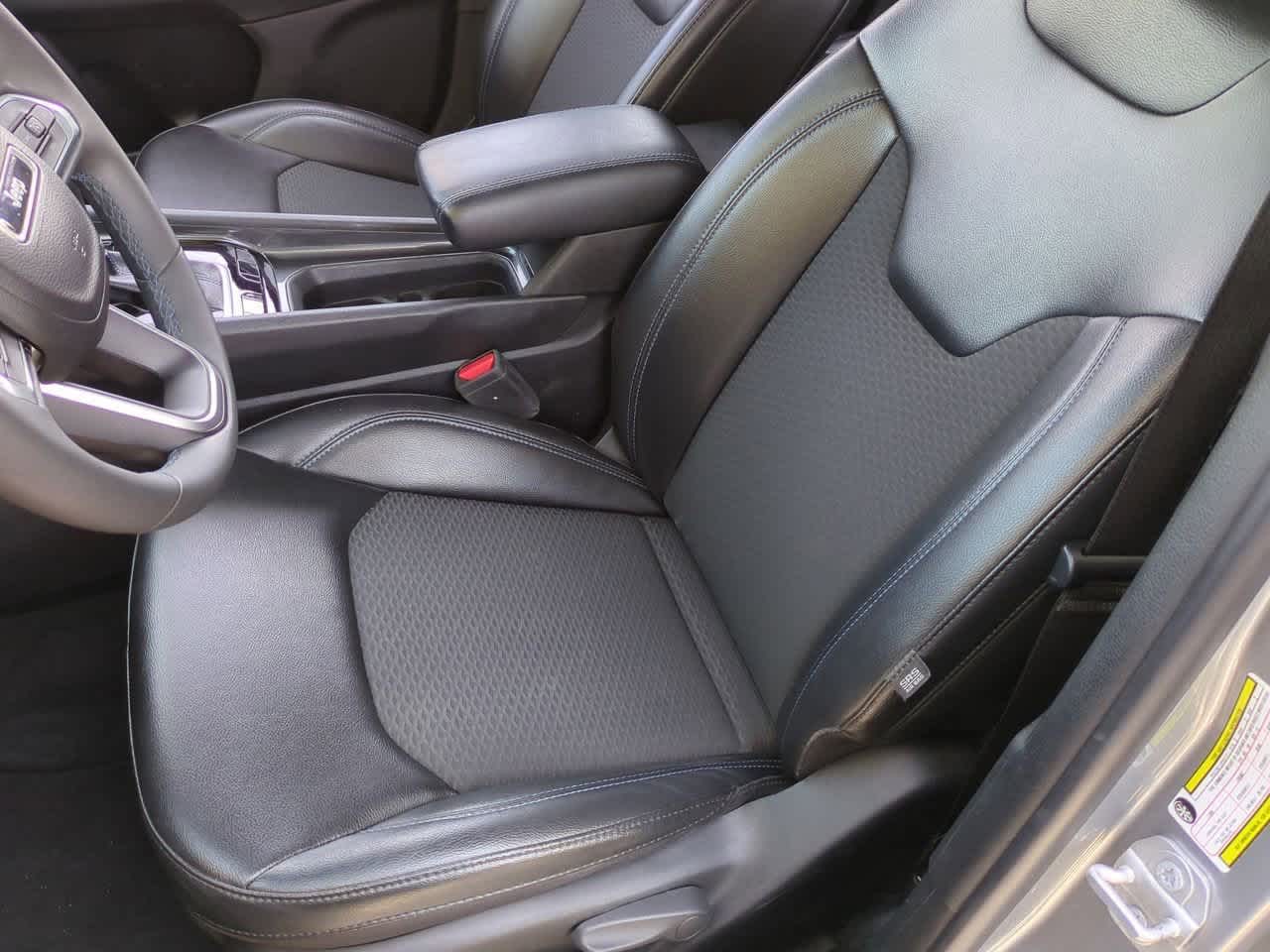 2022 Jeep Compass Latitude FWD