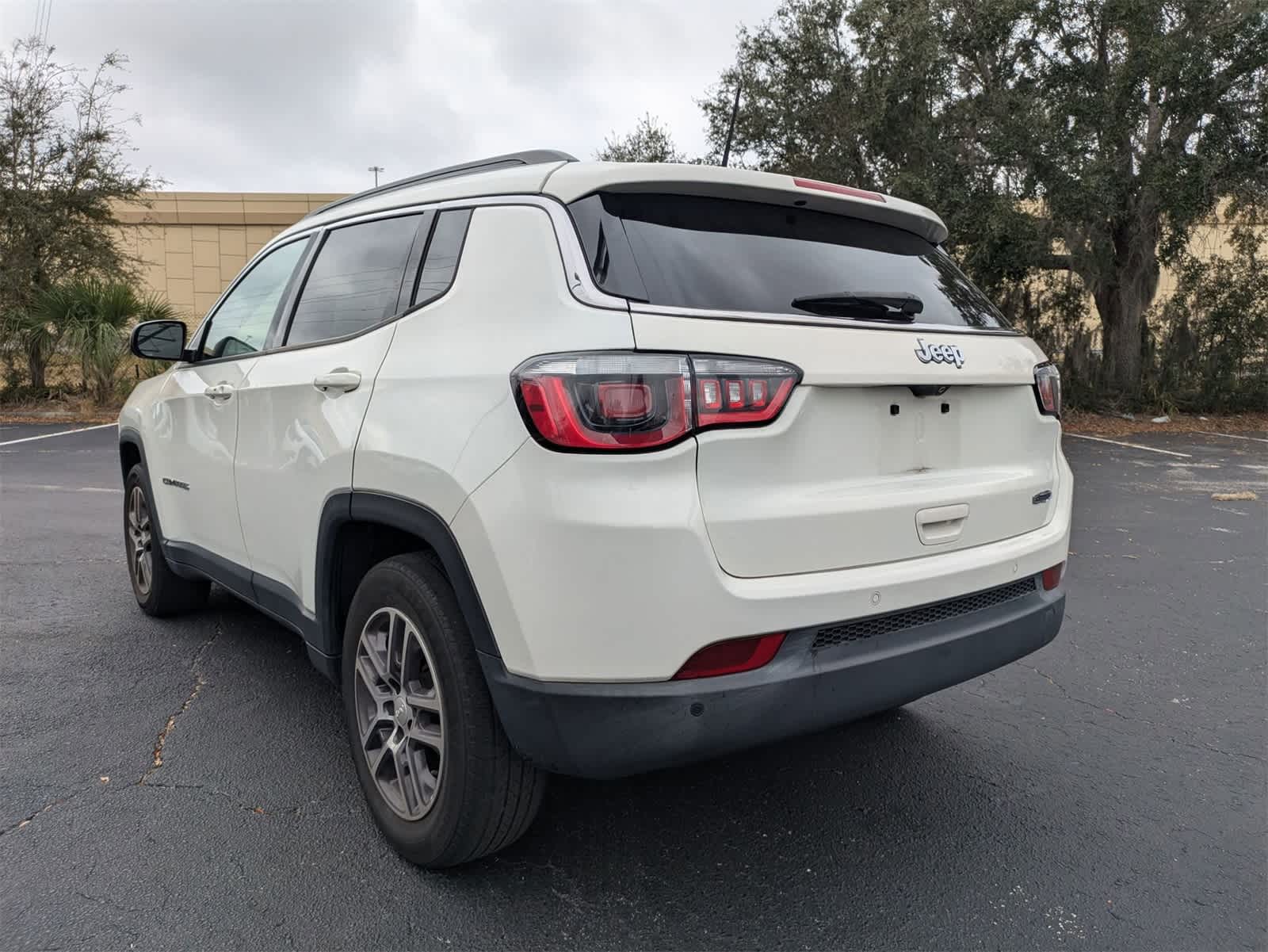 2017 Jeep New Compass Latitude FWD