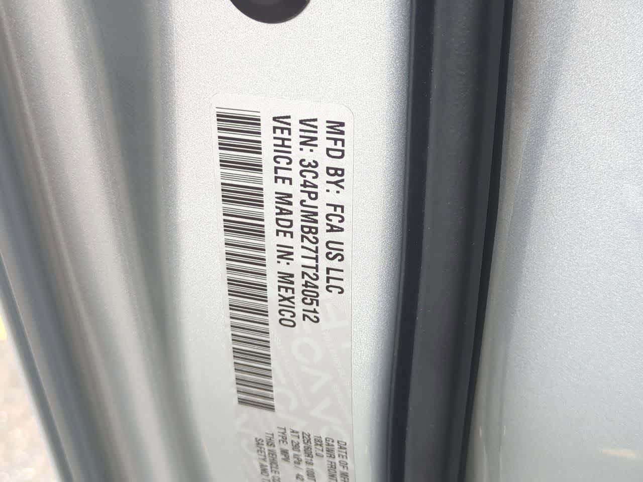 2026 Jeep Cherokee CHEROKEE LAREDO 4X4
