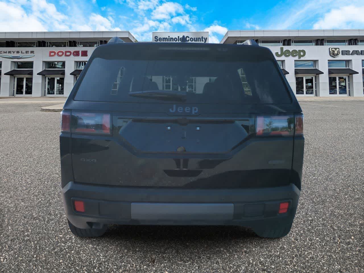 2026 Jeep Cherokee CHEROKEE OVERLAND 4X4