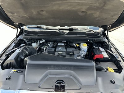 2022 RAM 3500 Laramie Crew Cab 4x2 6'4' Box
