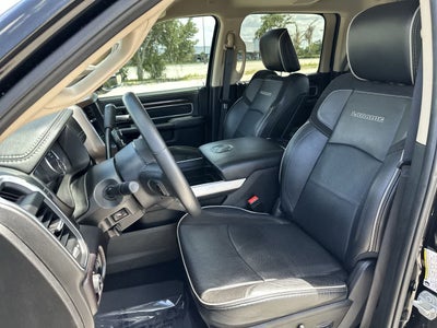 2022 RAM 3500 Laramie Crew Cab 4x2 6'4' Box