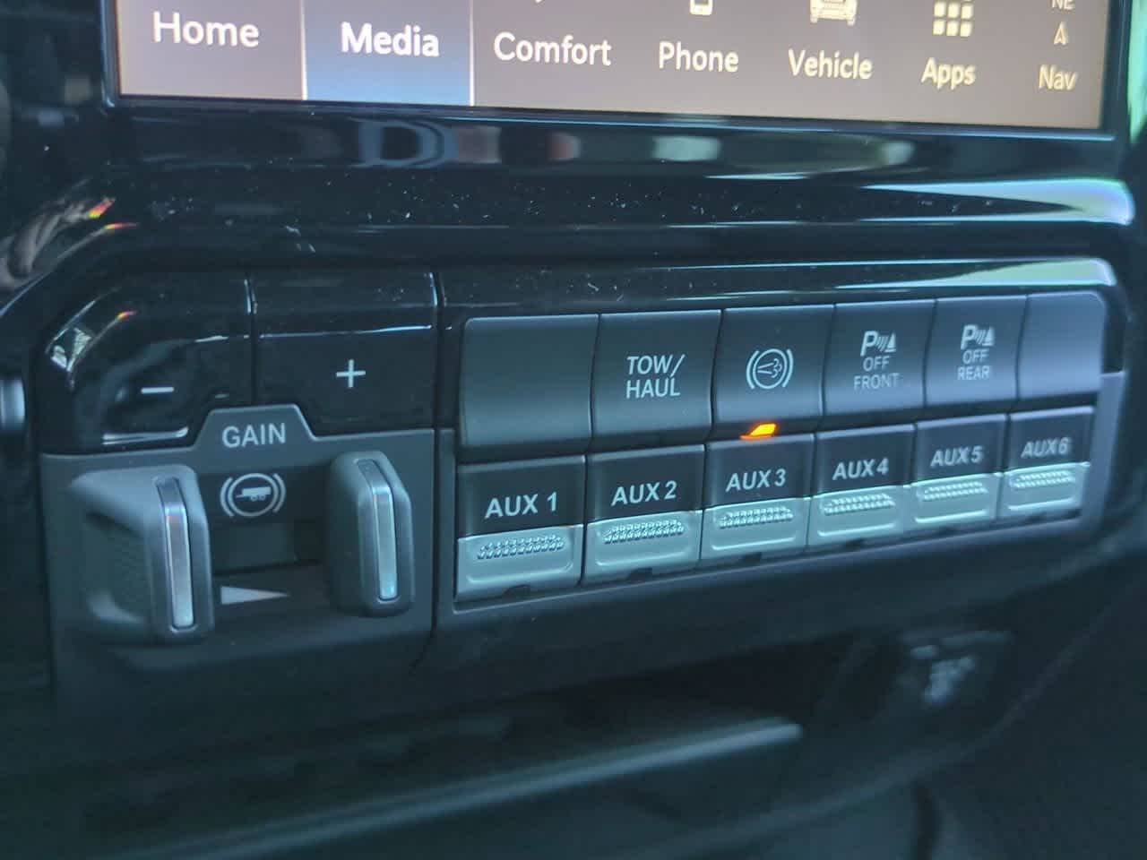 2026 RAM Ram 2500 RAM 2500 WARLOCK CREW CAB 4X4 6'4' BOX