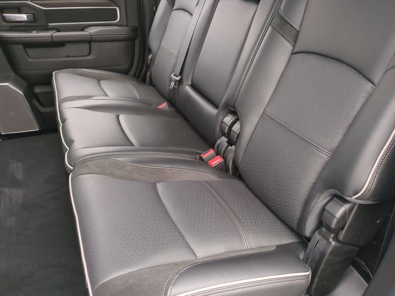 2026 RAM Ram 2500 RAM 2500 LARAMIE MEGA CAB 4X4 6'4' BOX