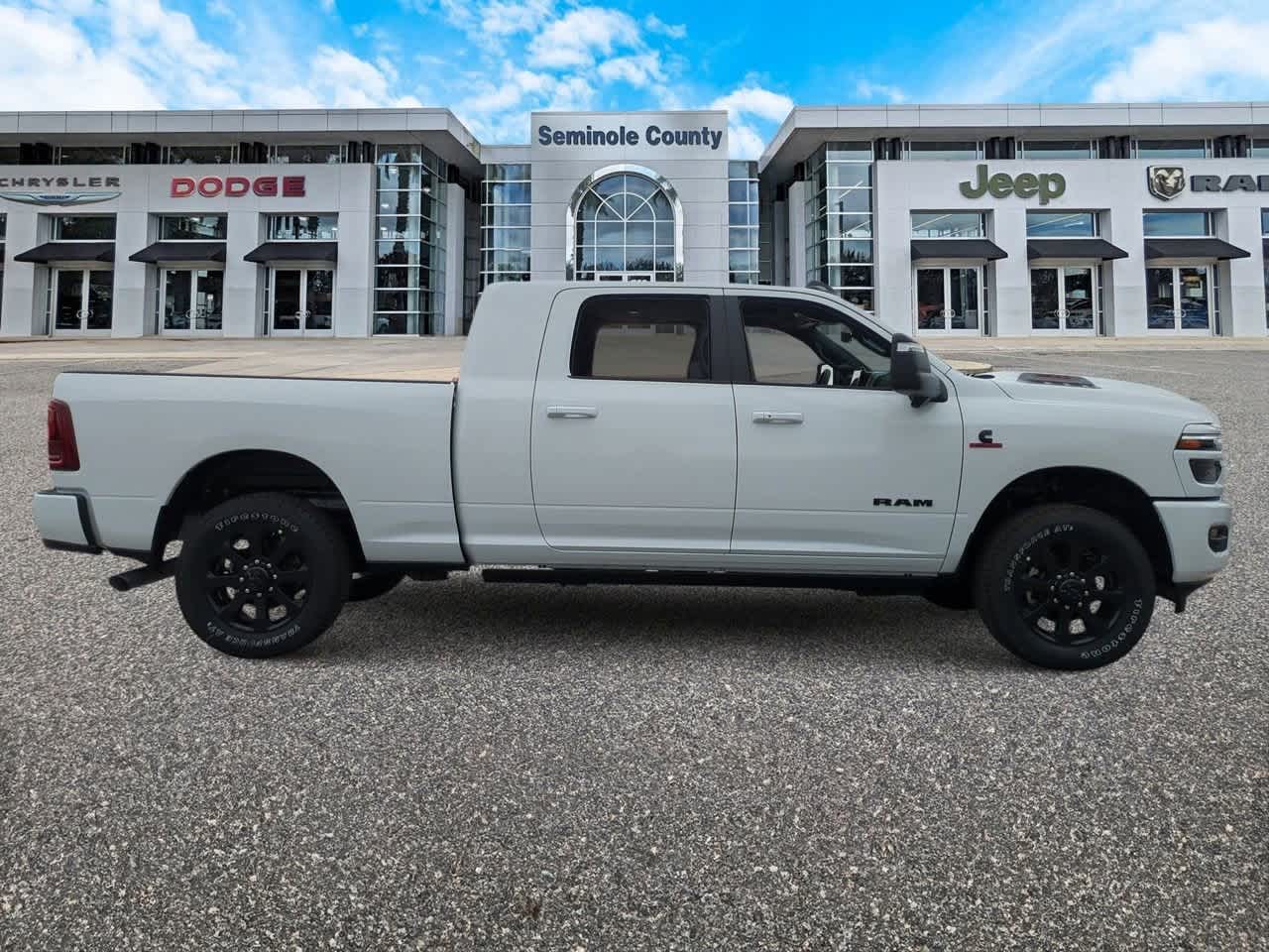 2026 RAM Ram 2500 RAM 2500 LARAMIE MEGA CAB 4X4 6'4' BOX
