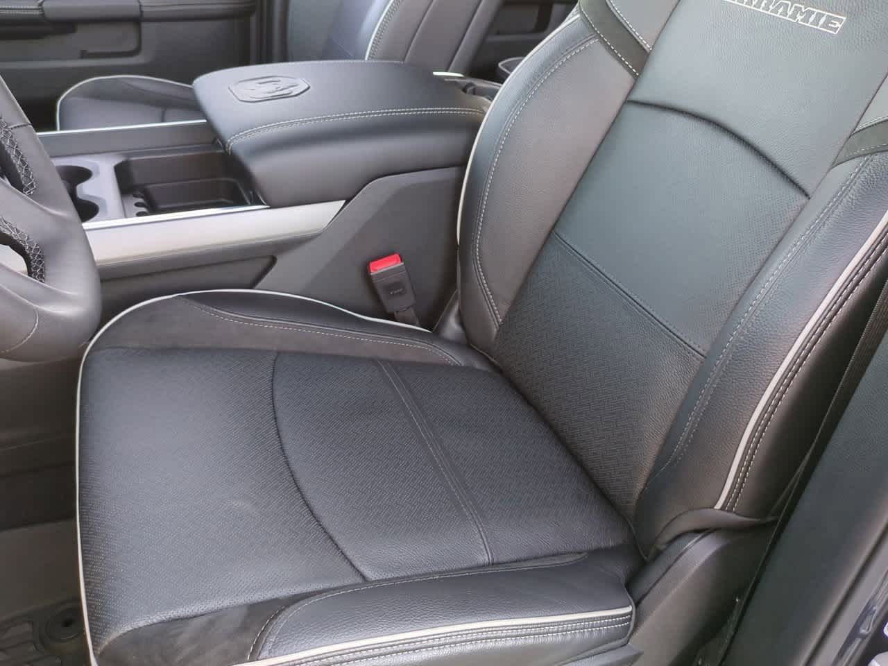 2026 RAM Ram 2500 RAM 2500 LARAMIE MEGA CAB 4X4 6'4' BOX