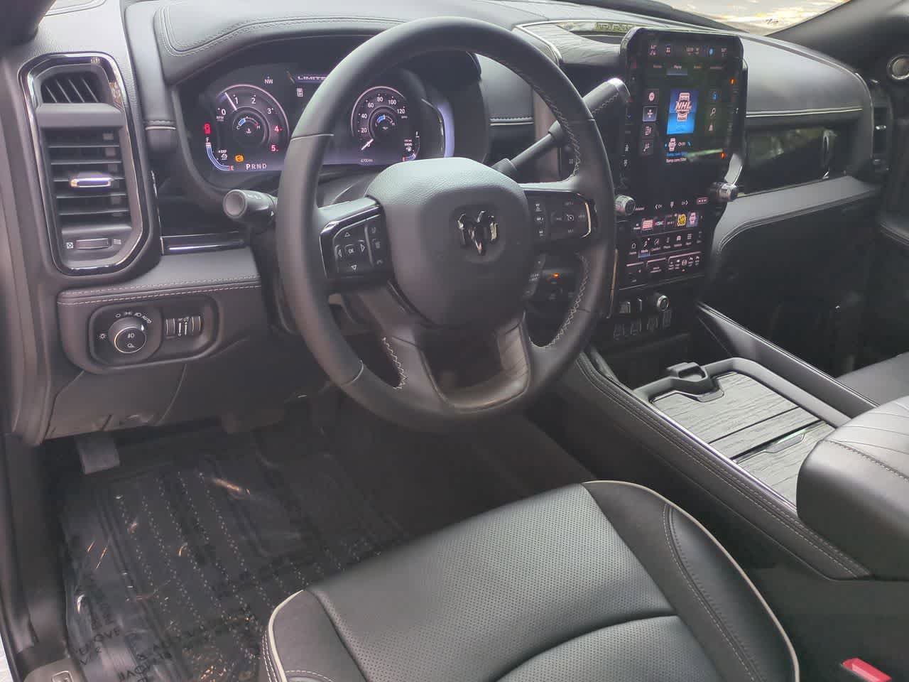 2026 RAM 2500 Limited Mega Cab 4x4 6'4' Box