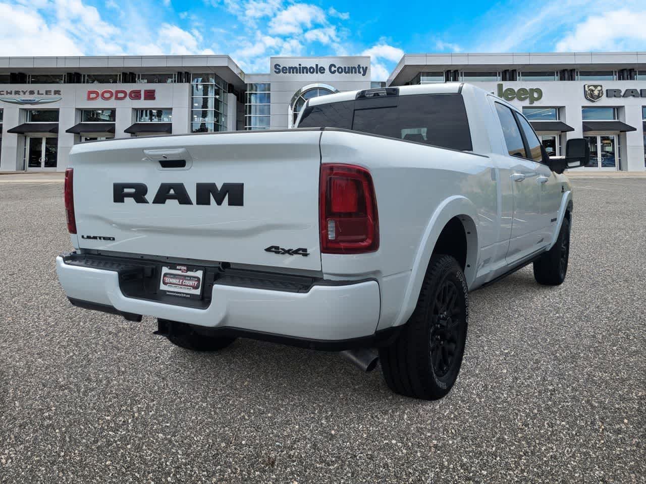 2026 RAM 2500 Limited Mega Cab 4x4 6'4' Box
