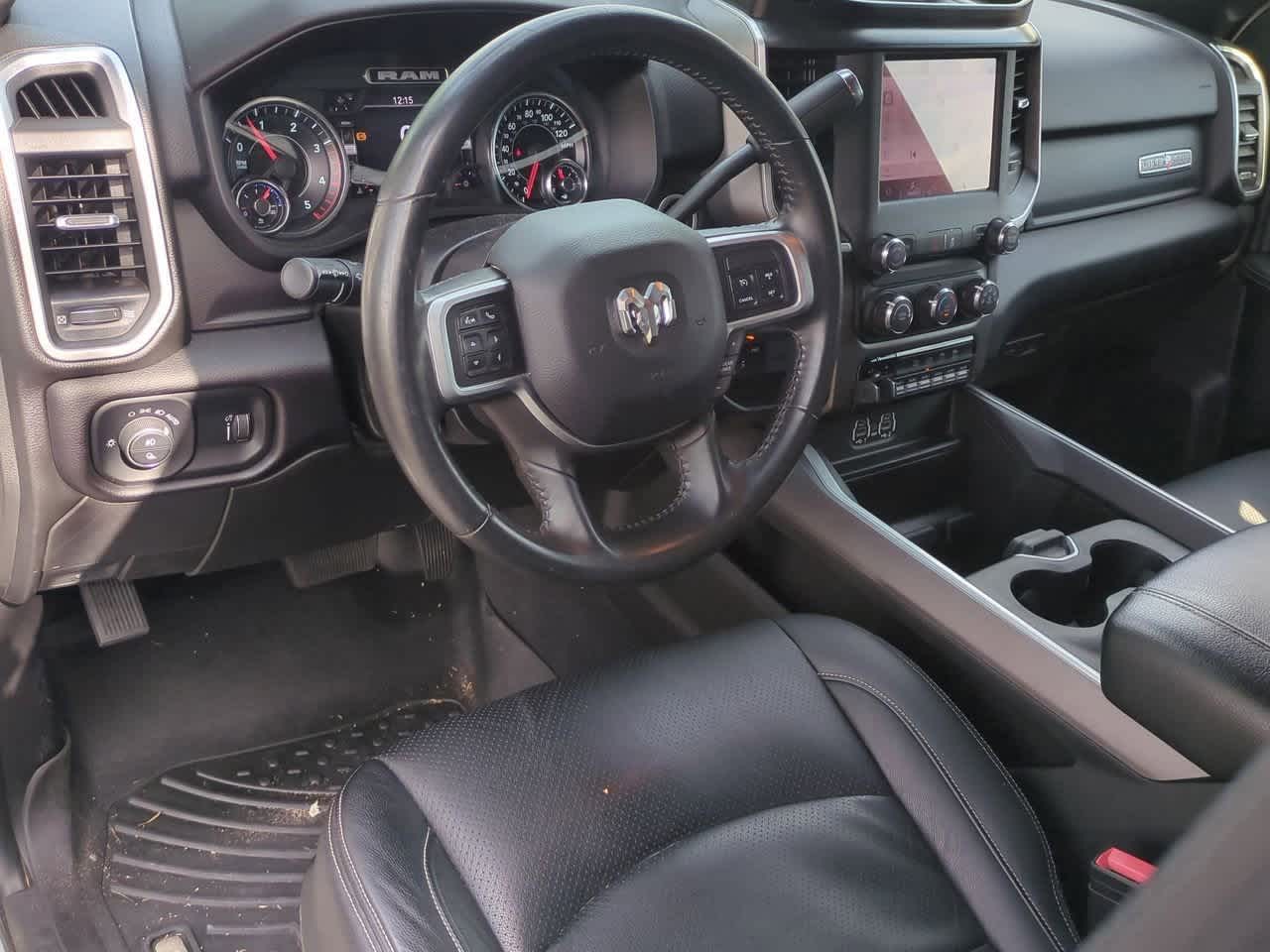 2022 RAM 3500 Lone Star Crew Cab 4x4 8' Box