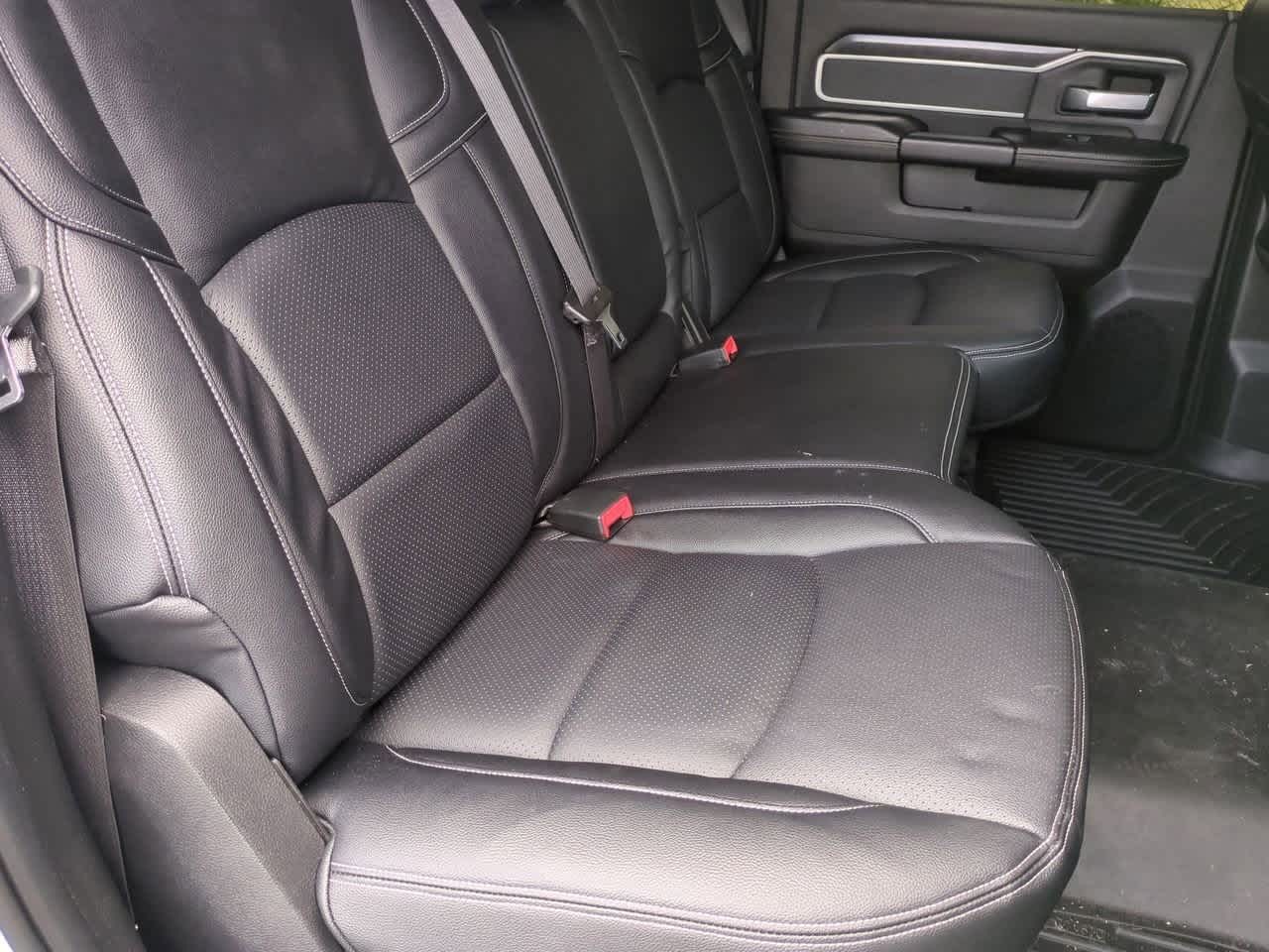 2022 RAM 3500 Lone Star Crew Cab 4x4 8' Box