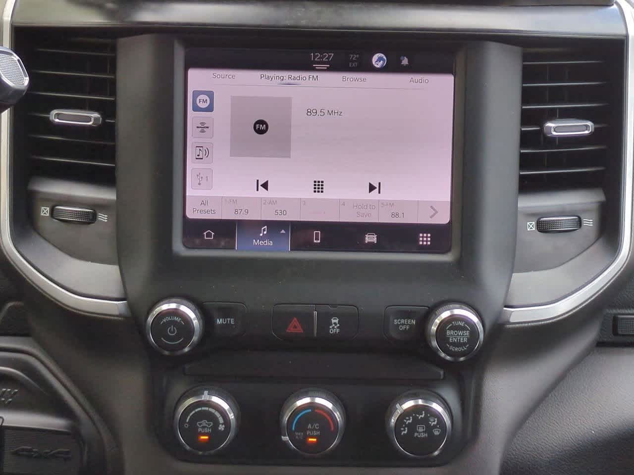 2022 RAM 3500 Lone Star Crew Cab 4x4 8' Box