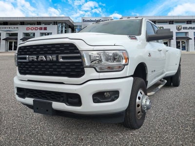 2022 RAM 3500 Lone Star Crew Cab 4x4 8' Box