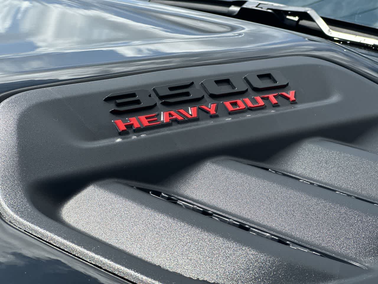 2024 RAM 3500 Limited Mega Cab 4x4 6'4' Box
