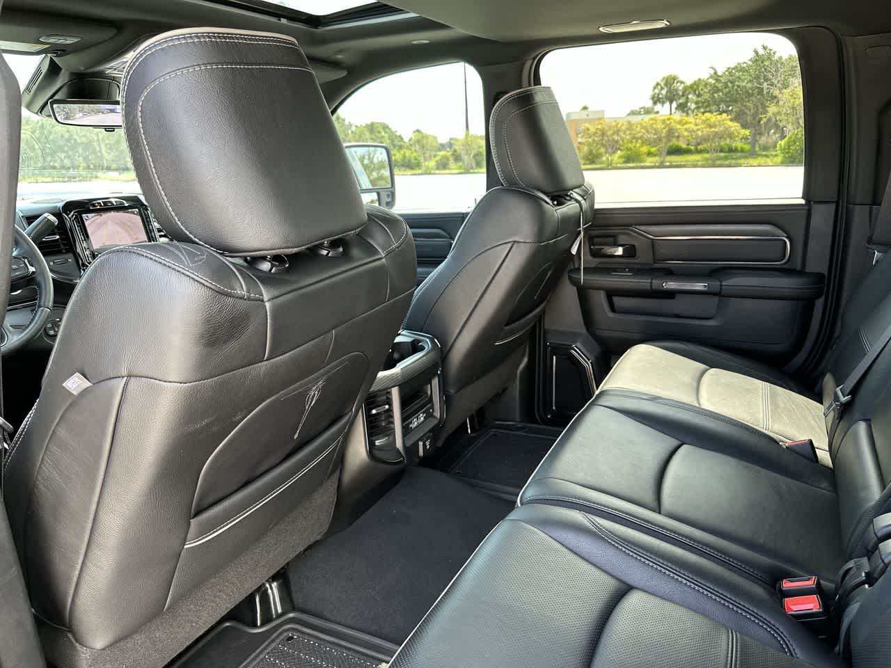 2024 RAM 3500 Limited Mega Cab 4x4 6'4' Box
