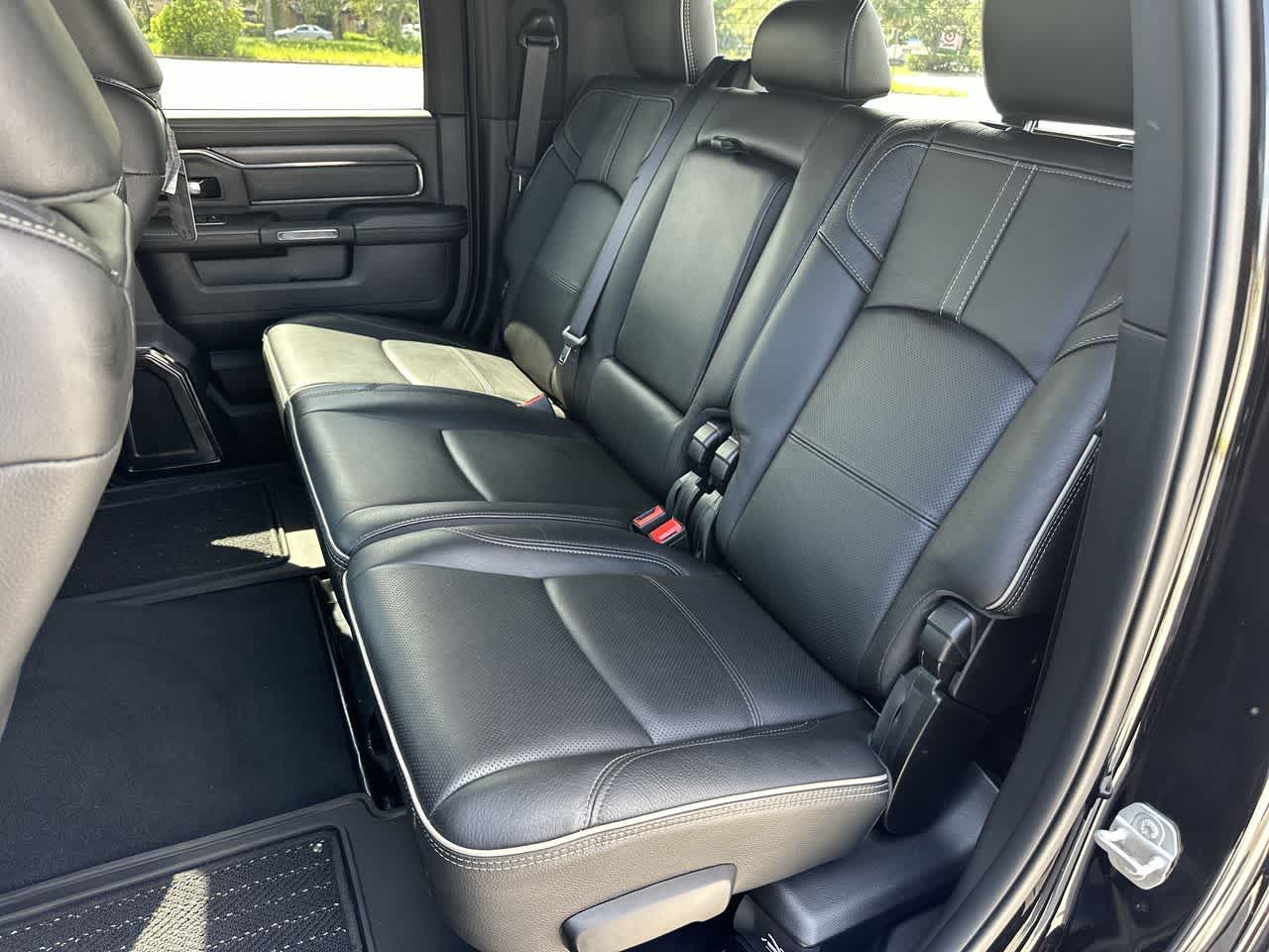 2024 RAM 3500 Limited Mega Cab 4x4 6'4' Box