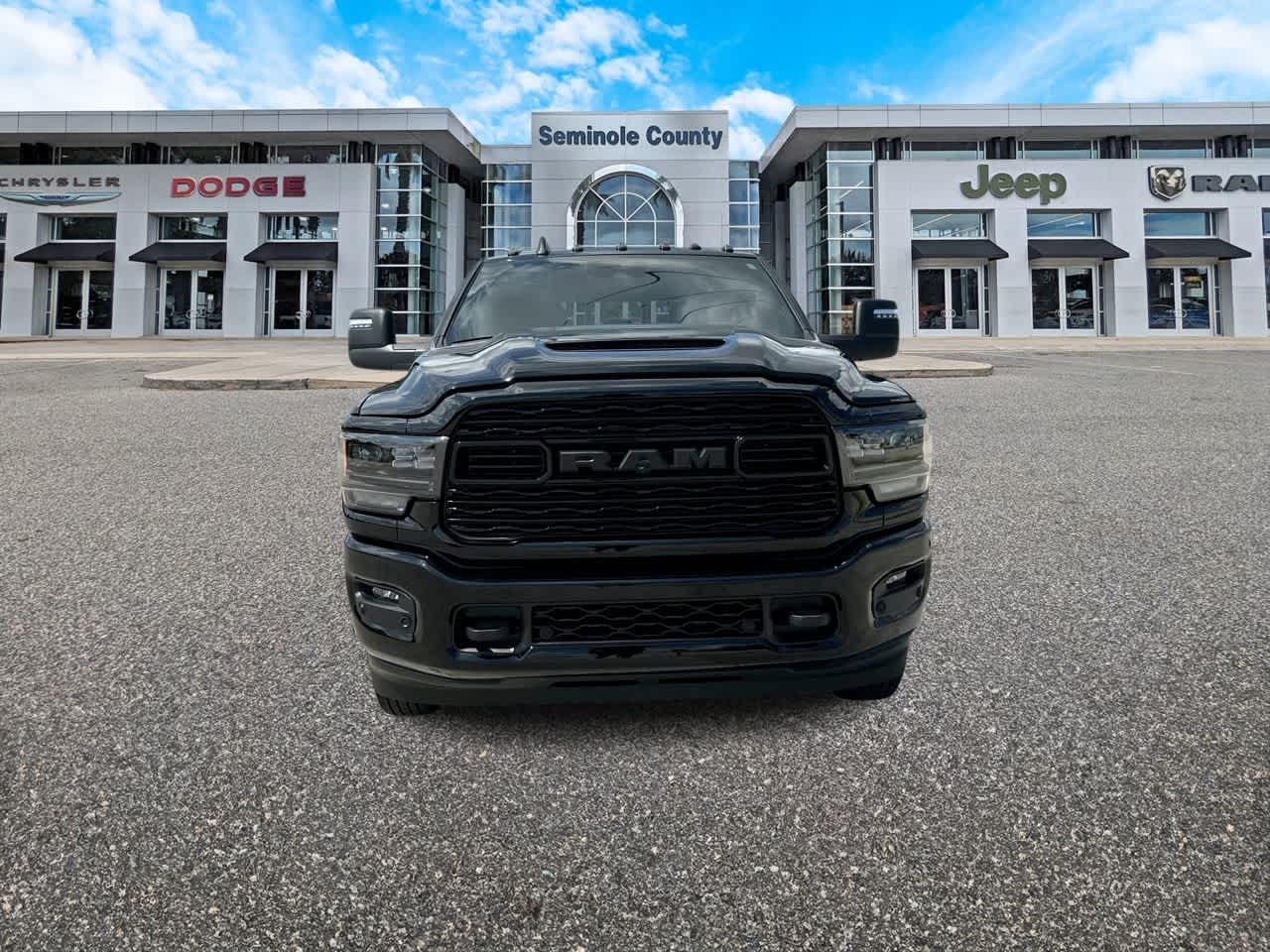 2024 RAM 3500 Limited Mega Cab 4x4 6'4' Box